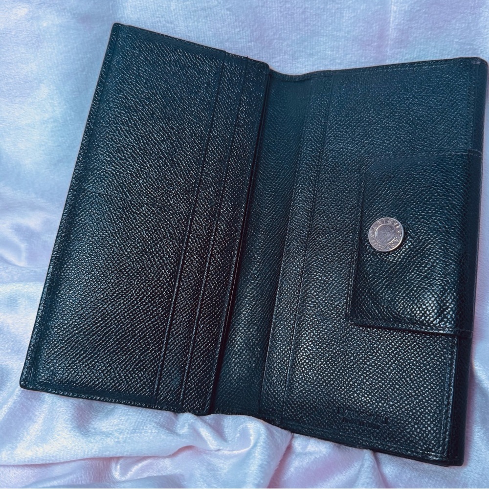 BVLGARI Black Organizer Wallet - Snap, 12 Card Slots, Excellent Condition - Picture 9 of 14